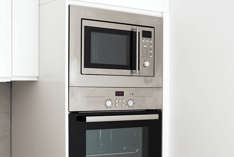 Ugradne mikrotalasne rerne