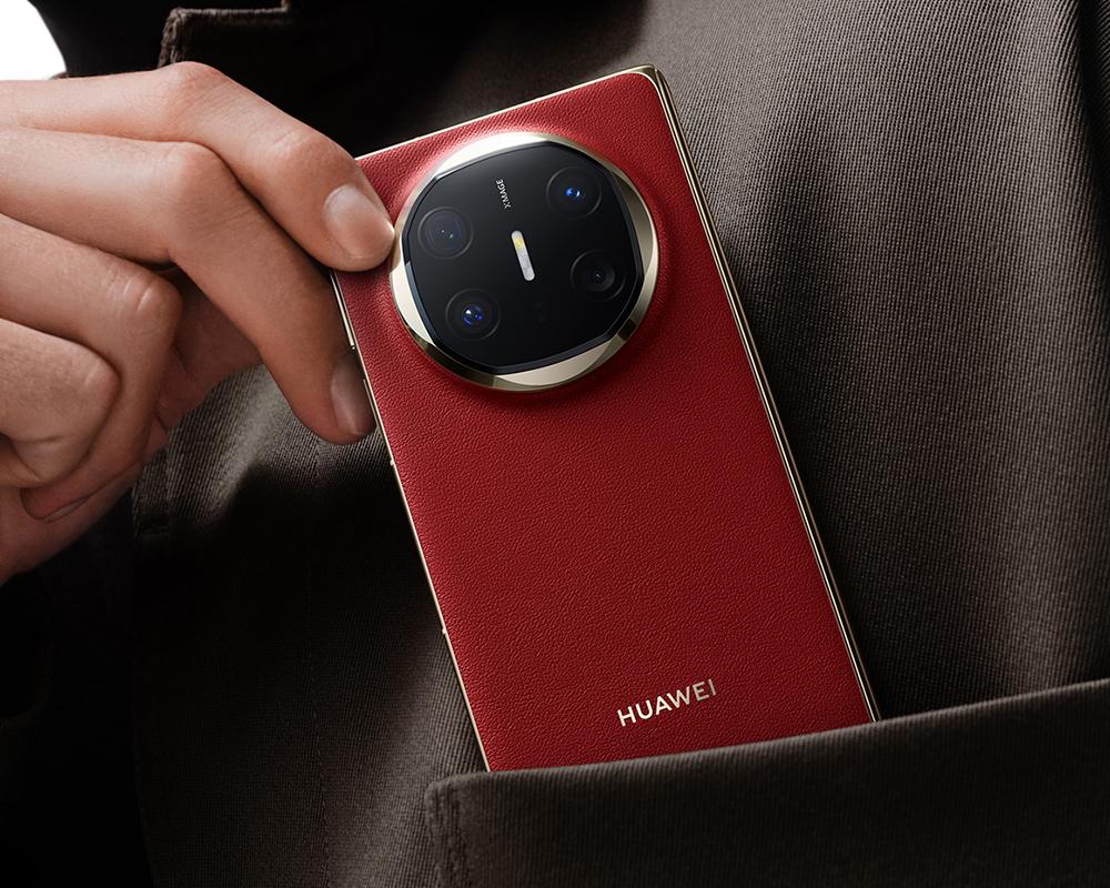 Huawei Mate X6 i Huawei Mate X7 01